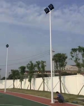 阿里8米球场灯